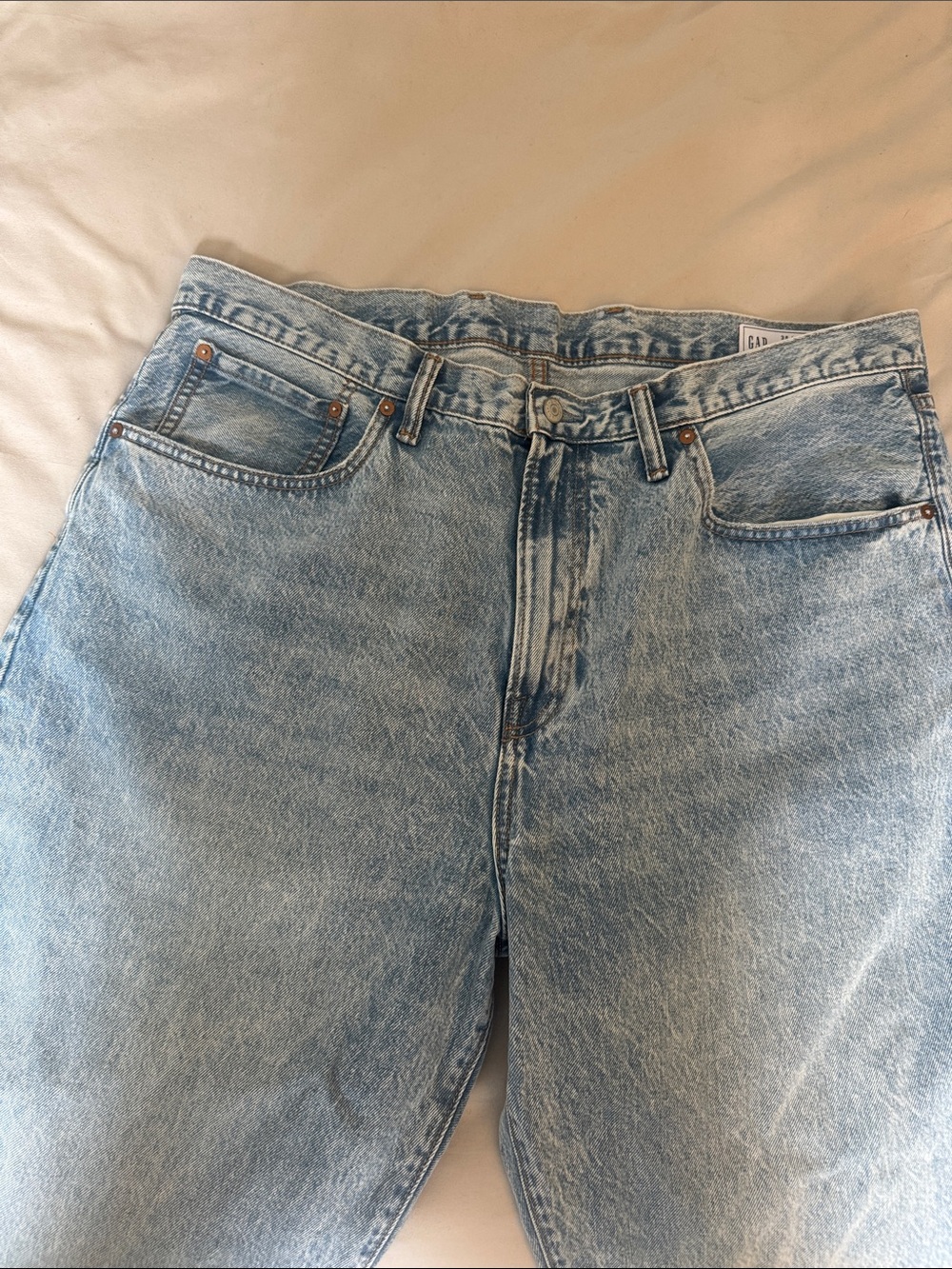 GAP Light Wash Relaxed Men's Jeans